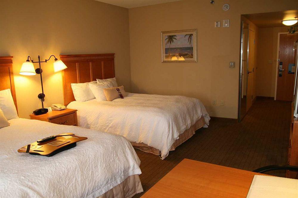 Hampton Inn & Suites Tampa-East/Casino/Fairgrounds Seffner Zimmer foto