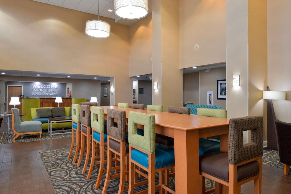 Hampton Inn & Suites Tampa East Casino Area Seffner Exterior foto
