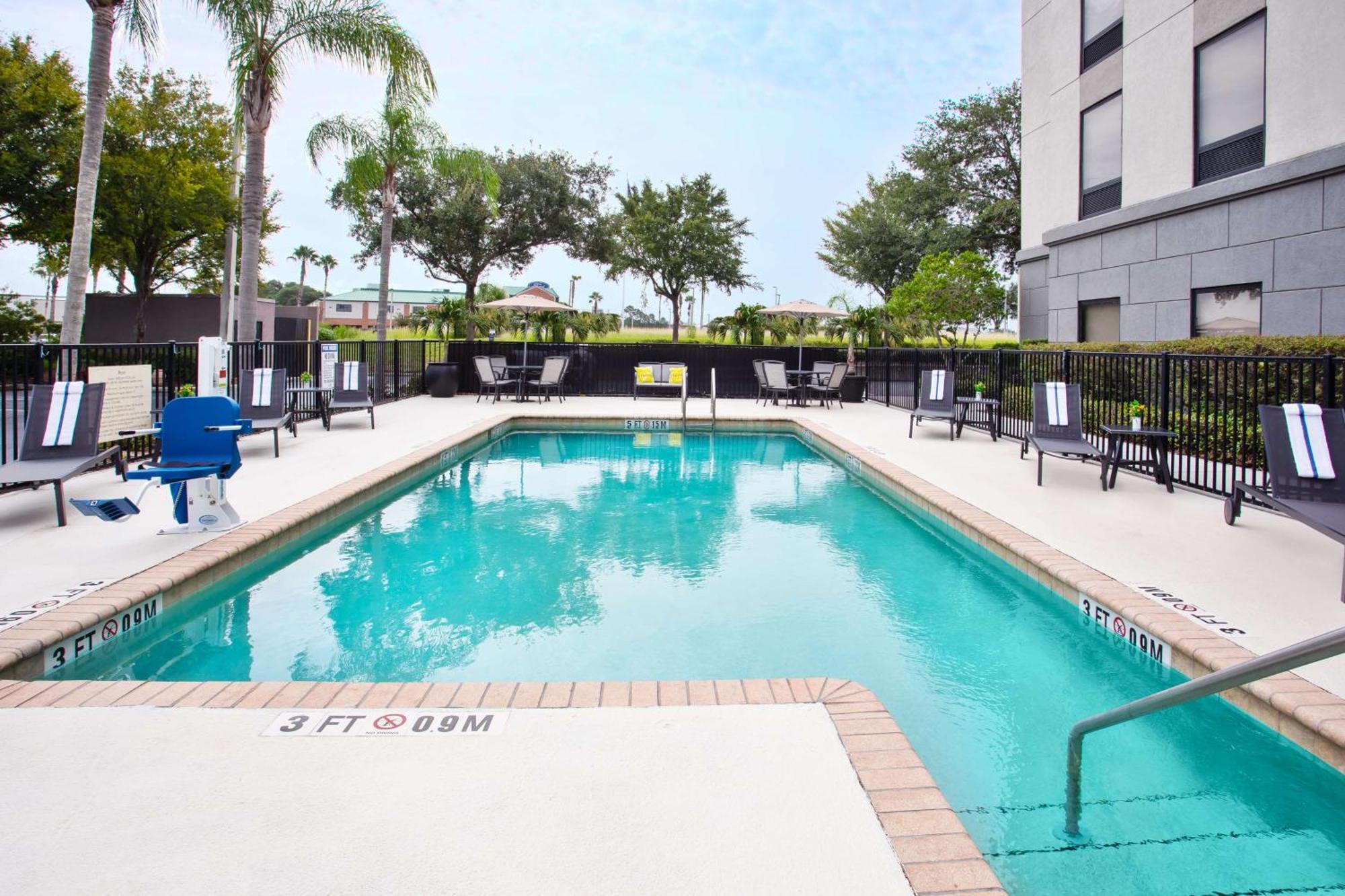Hampton Inn & Suites Tampa East Casino Area Seffner Exterior foto